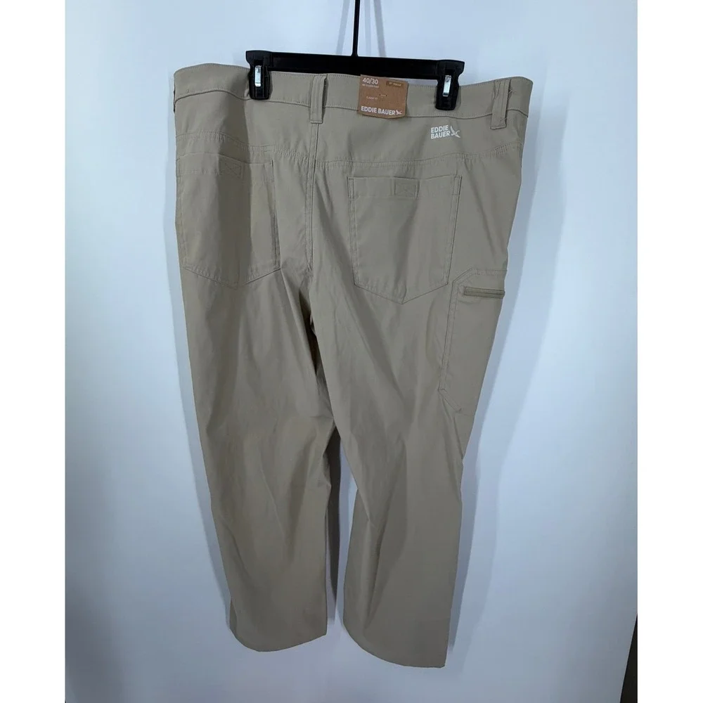 Eddie Bauer Men's First Mr Rainier Hiking Pants Tan UPF 50+Men's Size 40X30 NEW